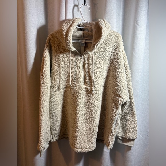 Pink (Victoria’s secret) Sherpa Pullover Super Soft NWT Oversized XL 🐑🤍 0327 - Picture 1 of 9